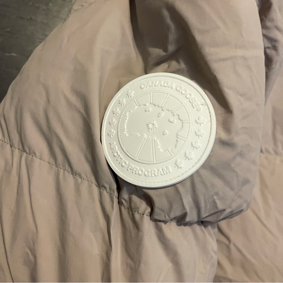 🆕Canada goose limestone Everett Down Jacket men size small - Picture 6 of 8